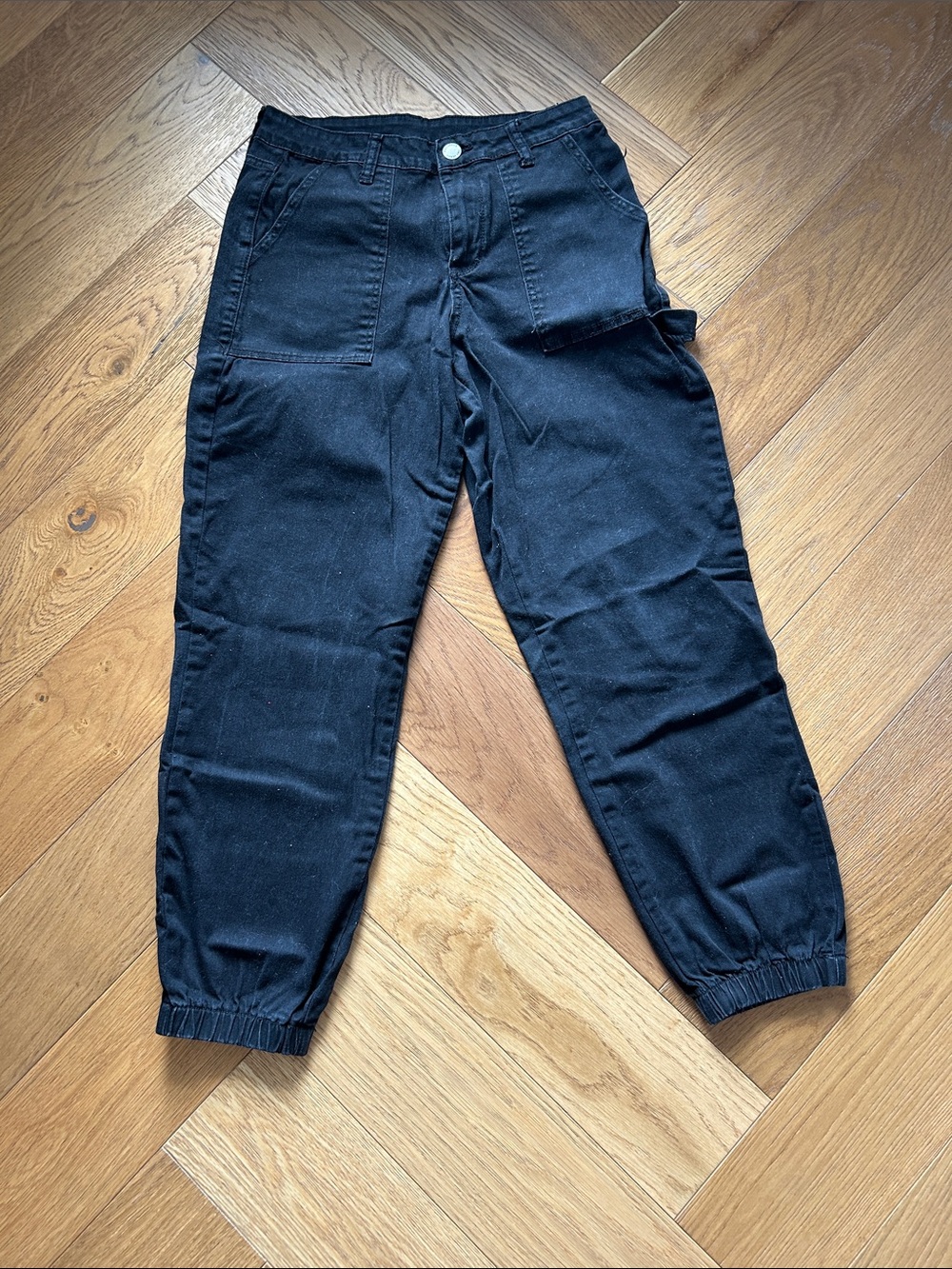 YMI Black Cropped Jogger Pants with Elastic Ankles
